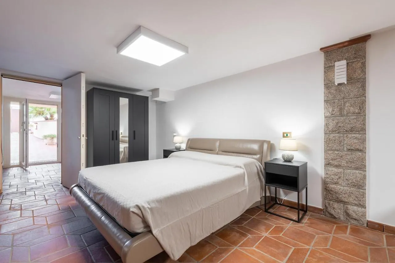 La Casa Davanti Al Mare Quartu Sant'Elena Apartment